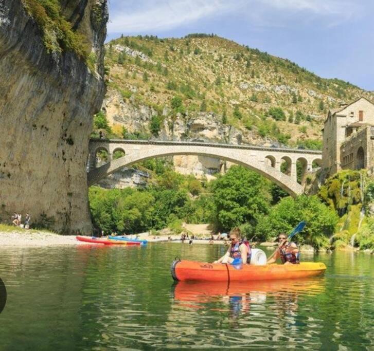 Villa Individuelle Familiale 4 A 12 Couchages Cuxac-dʼAude المظهر الخارجي الصورة